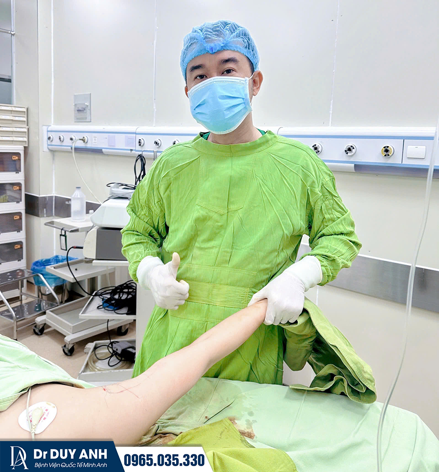 Hút mỡ bắp tay là phương pháp loại bỏ mỡ thừa nhanh chóng và hiệu quả, đánh bay 98% mỡ dư thừa ở cánh tay